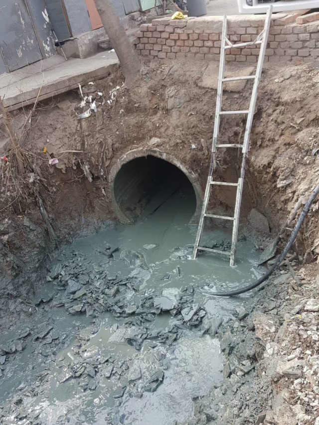 畜禽良种场管道清洗